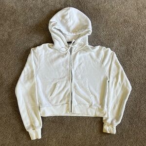Plain white cropped hoodie🤍